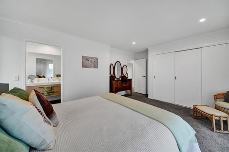 Photo of property in 10 Hawetaone Street, Bell Block, New Plymouth, 4312