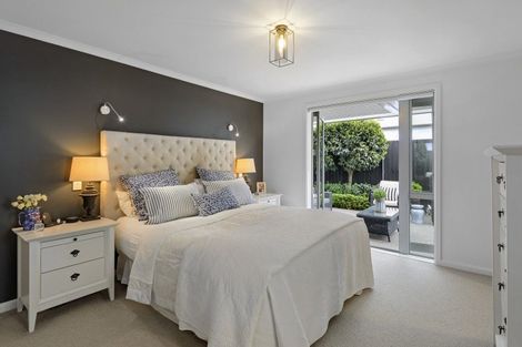 Photo of property in 56 Fendalton Road, Fendalton, Christchurch, 8014