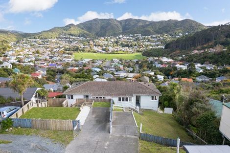 Photo of property in 42 Victory Avenue, Karori, Wellington, 6012