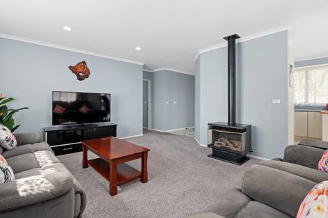 Photo of property in 9 Wembley Close, Nawton, Hamilton, 3200