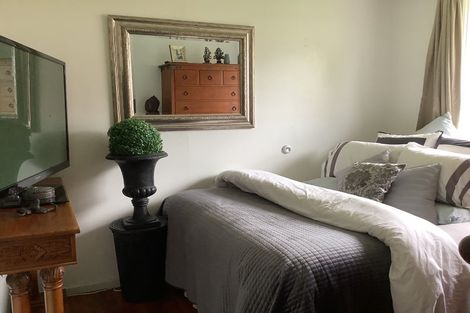 Photo of property in 1033b Fergusson Drive, Clouston Park, Upper Hutt, 5018