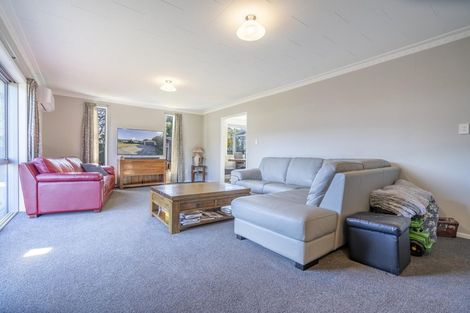 Photo of property in 16 Henry Street, Te Anau, 9600