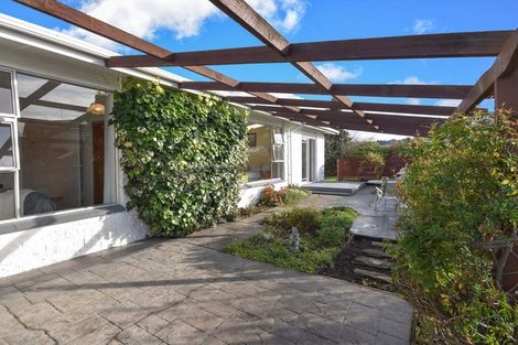 Photo of property in 8 Estuary Crescent, Fairfield, Dunedin, 9018