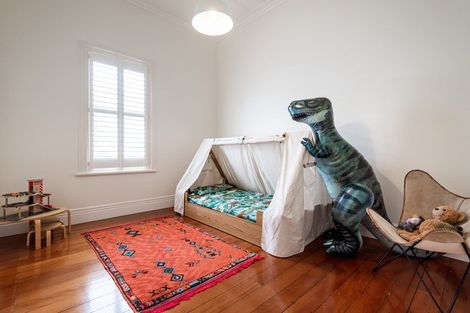 Photo of property in 18 Pompallier Terrace, Ponsonby, Auckland, 1011