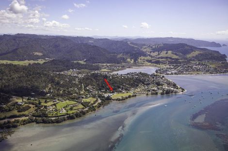Photo of property in 109 Main Sh25 Road, Tairua, 3508