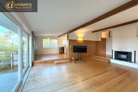 Photo of property in 14 Riverview Road, New Lynn, Auckland, 0600