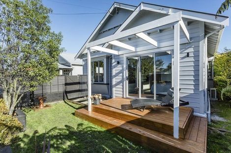 Photo of property in 18 Pretoria Avenue, Saint Clair, Dunedin, 9012