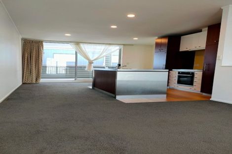 Photo of property in 4 Alloway Street, Westgate, Auckland, 0614