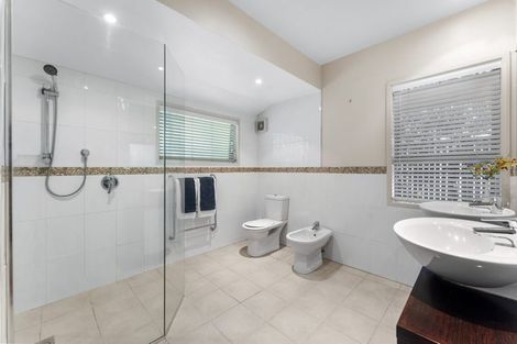 Photo of property in 49a Churchill Road, Murrays Bay, Auckland, 0630