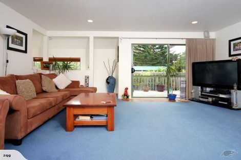 Photo of property in 221/19 Downing Street, Glenfield, Auckland, 0629