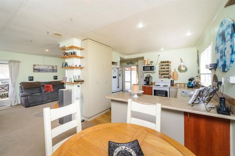 Photo of property in 28 Alexandra Street, Marton, 4710