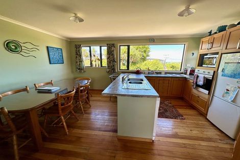 Photo of property in 30 Tarata Street, Kaka Point, Balclutha, 9271