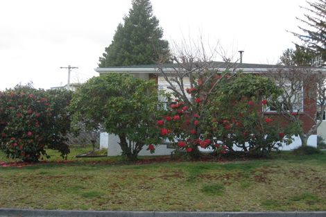 Photo of property in 2/26 Teti Street, Wharewaka, Taupo, 3330