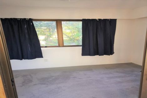 Photo of property in 4 Evans Road, Glen Eden, Auckland, 0602