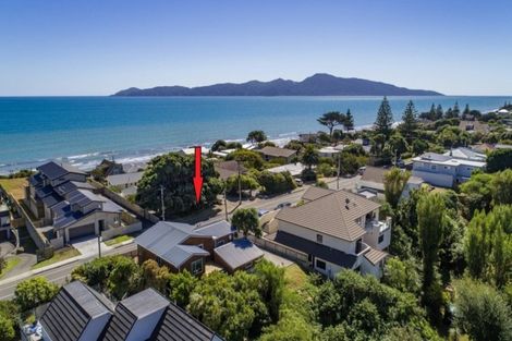 Photo of property in 186-188 Rosetta Road, Raumati South, Paraparaumu, 5032