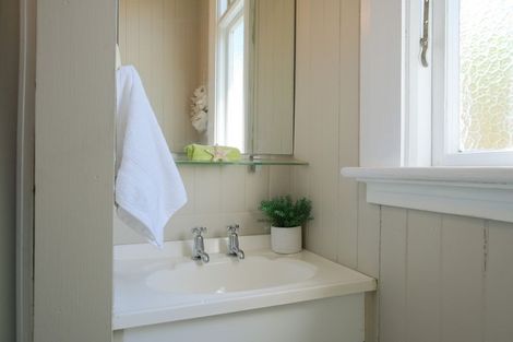 Photo of property in 204 Oxford Street, South Dunedin, Dunedin, 9012