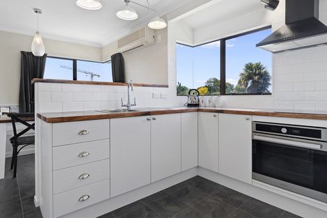 Photo of property in 66b Sixth Avenue, Tauranga, 3110