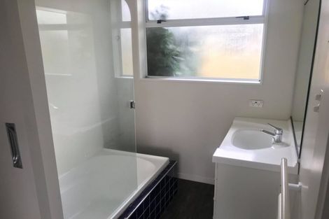 Photo of property in 12 Niagara Street, Wainoni, Christchurch, 8061