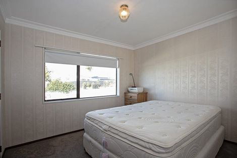 Photo of property in 9a Tutchen Street, Tauranga, 3110
