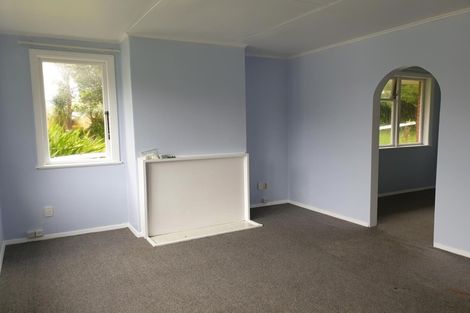 Photo of property in 3 Aberfeldy Street, Cannons Creek, Porirua, 5024