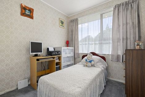 Photo of property in 2/50 Doralto Road, Frankleigh Park, New Plymouth, 4310