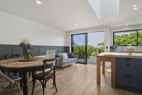 Photo of property in 24 Queen Street, Brighton, Dunedin, 9035