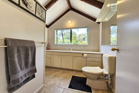 Photo of property in 19 Loris Place, Karoro, Greymouth, 7805