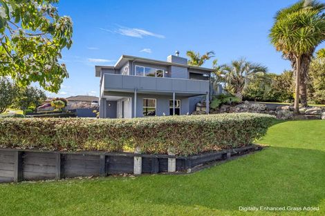 Photo of property in 2 Honeysuckle Lane, Ohauiti, Tauranga, 3112