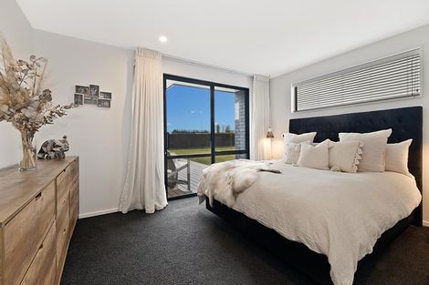 Photo of property in 18 Fairmont Rise, West Melton, 7618