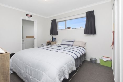 Photo of property in 2/116 Elizabeth Street, Riccarton, Christchurch, 8041