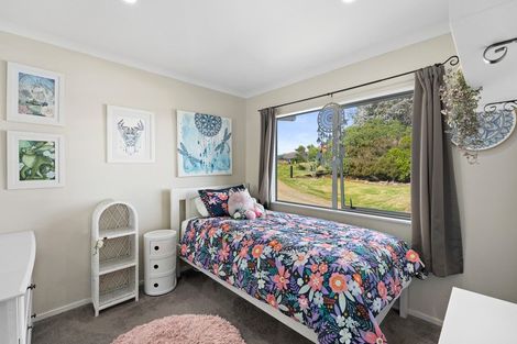 Photo of property in 24 Harakeke Road, Te Horo, Otaki, 5581