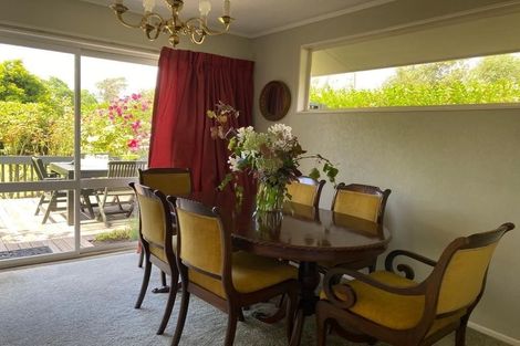 Photo of property in 248 Te Moana Road, Waikanae, 5036