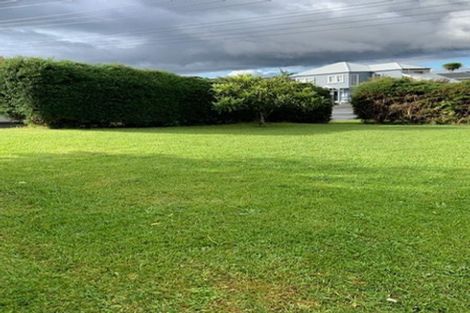 Photo of property in 1/232 Henderson Valley Road, Henderson, Auckland, 0612