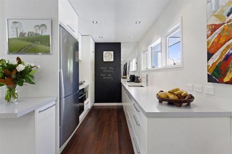 Photo of property in 1/106 Blighs Road, Strowan, Christchurch, 8052