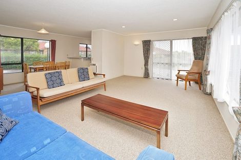 Photo of property in 101 Oakridge Grove, Flagstaff, Hamilton, 3210