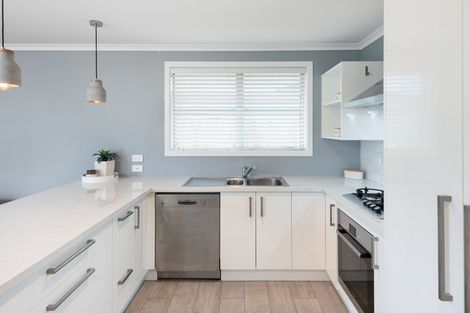 Photo of property in 40 Cupples Street, Papamoa Beach, Papamoa, 3118