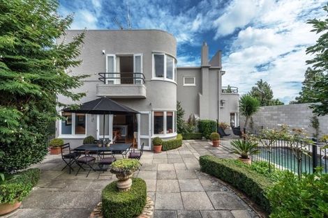 Photo of property in 27 Ingleton Terrace, Fairfield, Hamilton, 3214