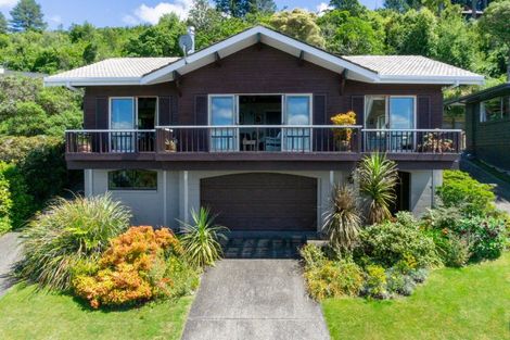 Photo of property in 90 Wakeman Road, Acacia Bay, Taupo, 3330