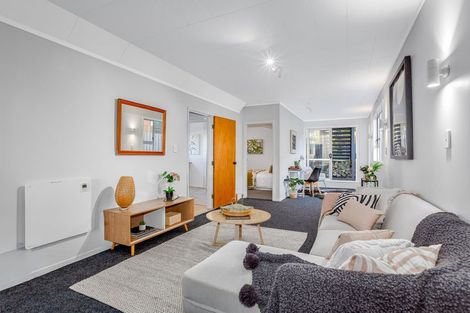 Photo of property in 19 Sombrero View, Ascot Park, Porirua, 5024