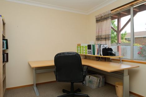 Photo of property in 8 Windsor Place, Mosgiel, 9024