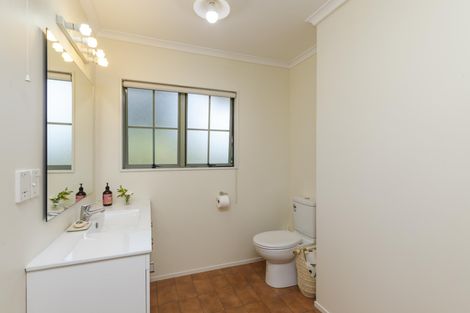 Photo of property in 13 Trent Street, Rongotea, 4476