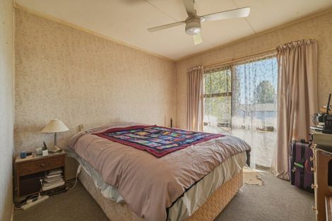 Photo of property in 35 Rewarewa Street, Owhata, Rotorua, 3010