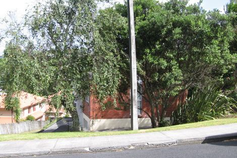 Photo of property in 2/76 Heathcote Road, Castor Bay, Auckland, 0620