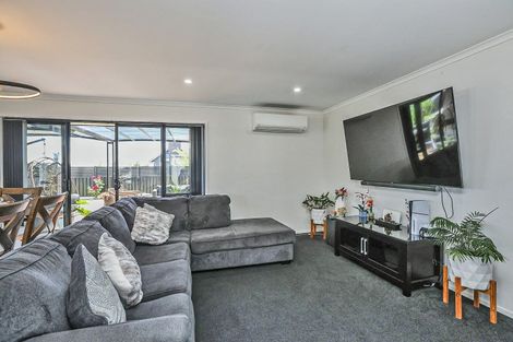 Photo of property in Lyndhurst Road, Frimley, Hastings, 4120