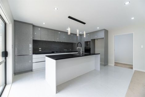 Photo of property in 42 Westmuir Crescent, Pokeno, 2402