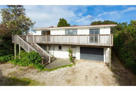 Photo of property in 6 Sundown Avenue, Manly, Whangaparaoa, 0930
