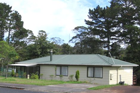 Photo of property in 25 Claverdon Drive, Massey, Auckland, 0614