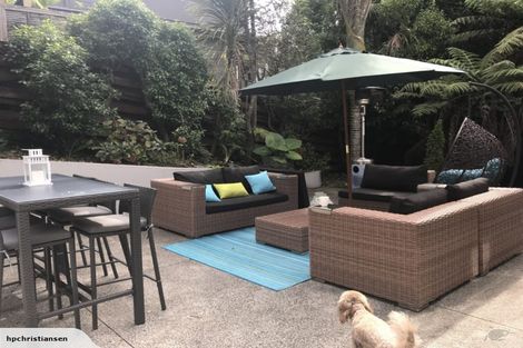 Photo of property in 6a Channel View Road, Campbells Bay, Auckland, 0630