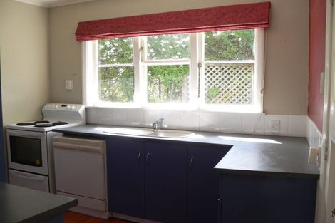 Photo of property in 57 Redwood Avenue, Tawa, Wellington, 5028