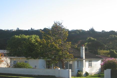 Photo of property in 1/68 Stokes Valley Road, Stokes Valley, Lower Hutt, 5019